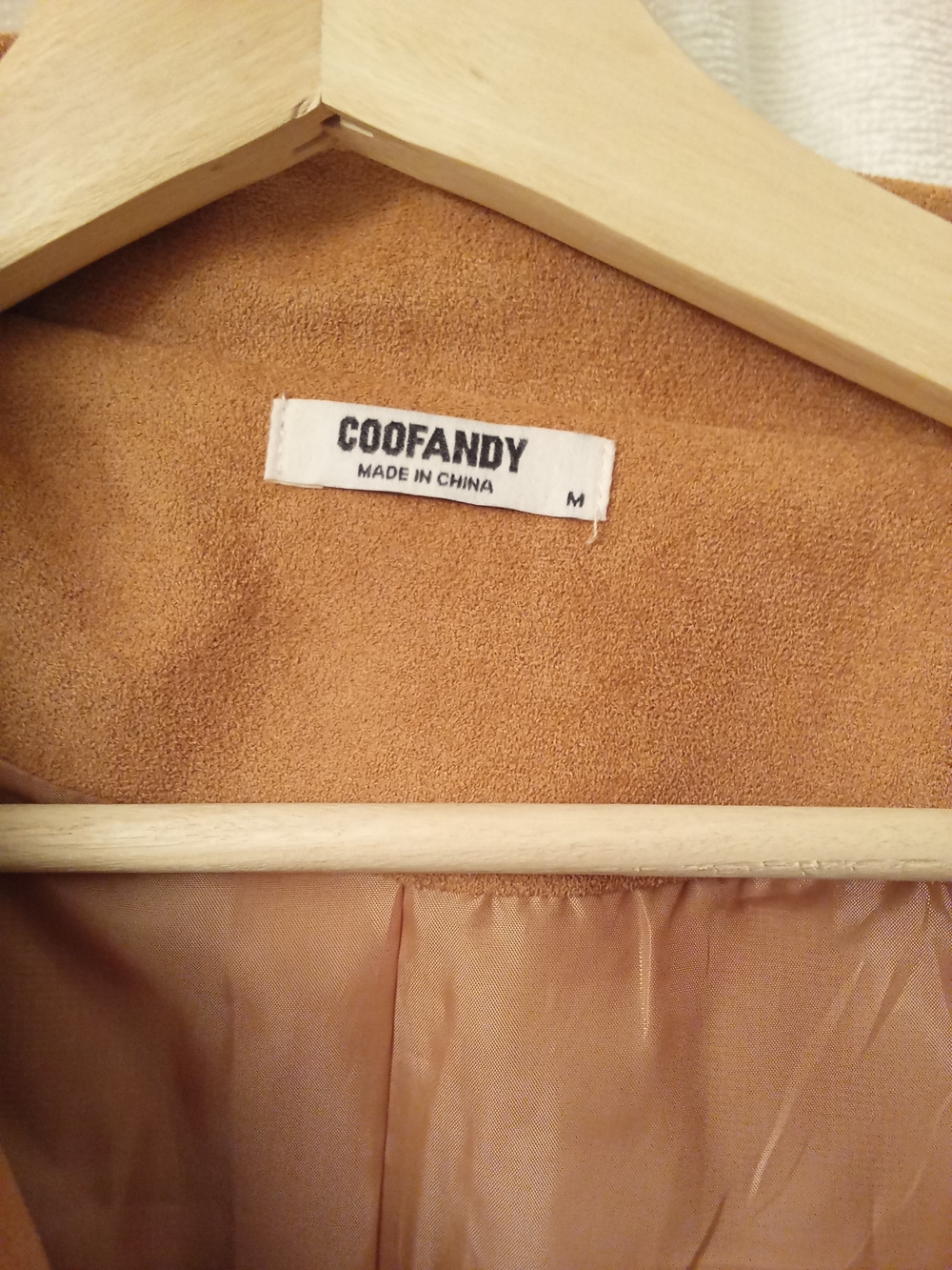 Classic Men's Zip Front Jacket in Camel - Picture 9 of 10